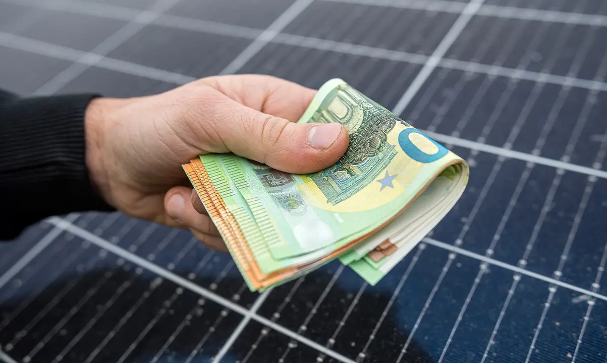 risparmio con impianto fotovoltaico